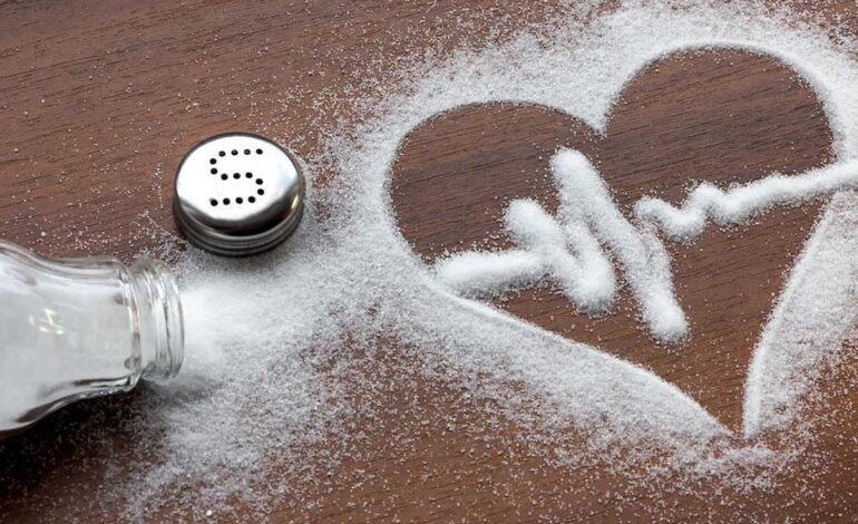  تاثیر استفاده از جایگزین‌های نمک بر حوادث قلبی عروقی