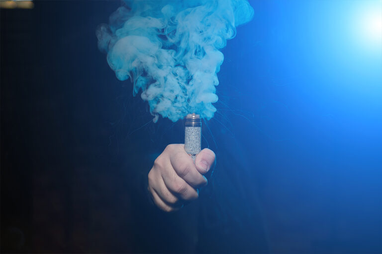 سیگار الکترونیکی و عوارض آن