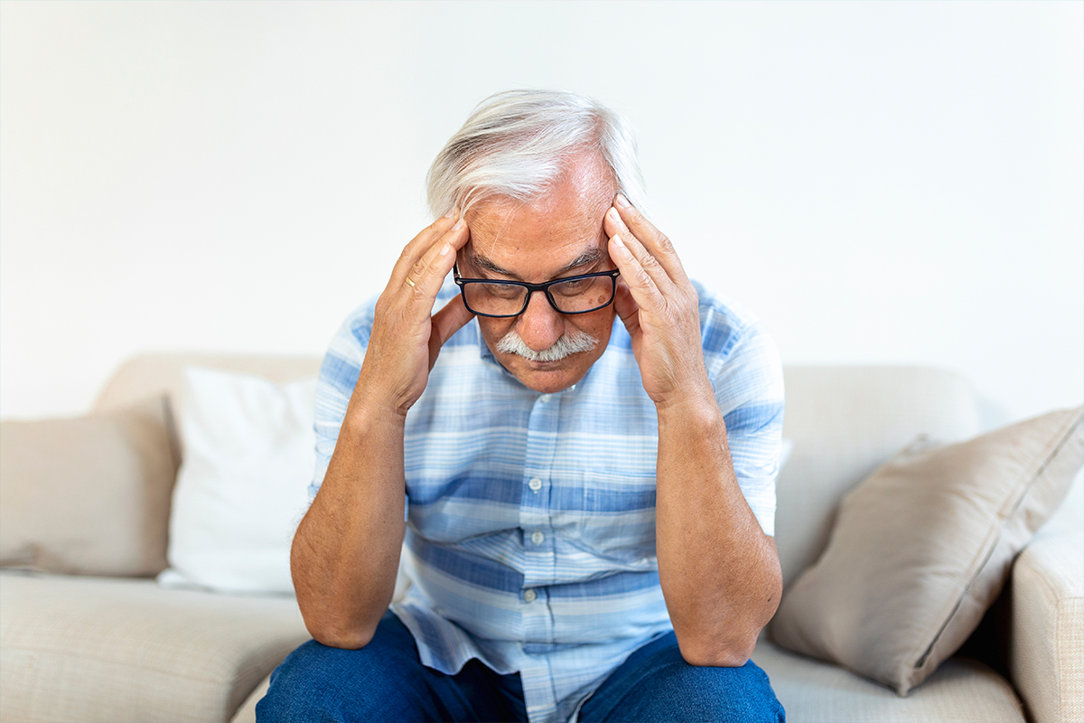  اختلالات اضطرابی، وسواس و احتکار در سالمندان چگونه است؟