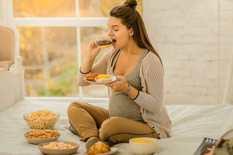 ویار چیست و کنترل مشکلات ناشی از آن