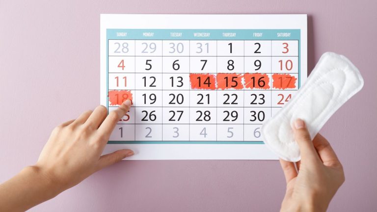 برای پریود شدن چه بخوریم؟ سریع‌ترین روش‌ها و نکات مهم